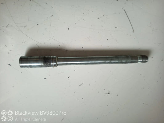 Axe de roue avant SUZUKI SV650N de 2007