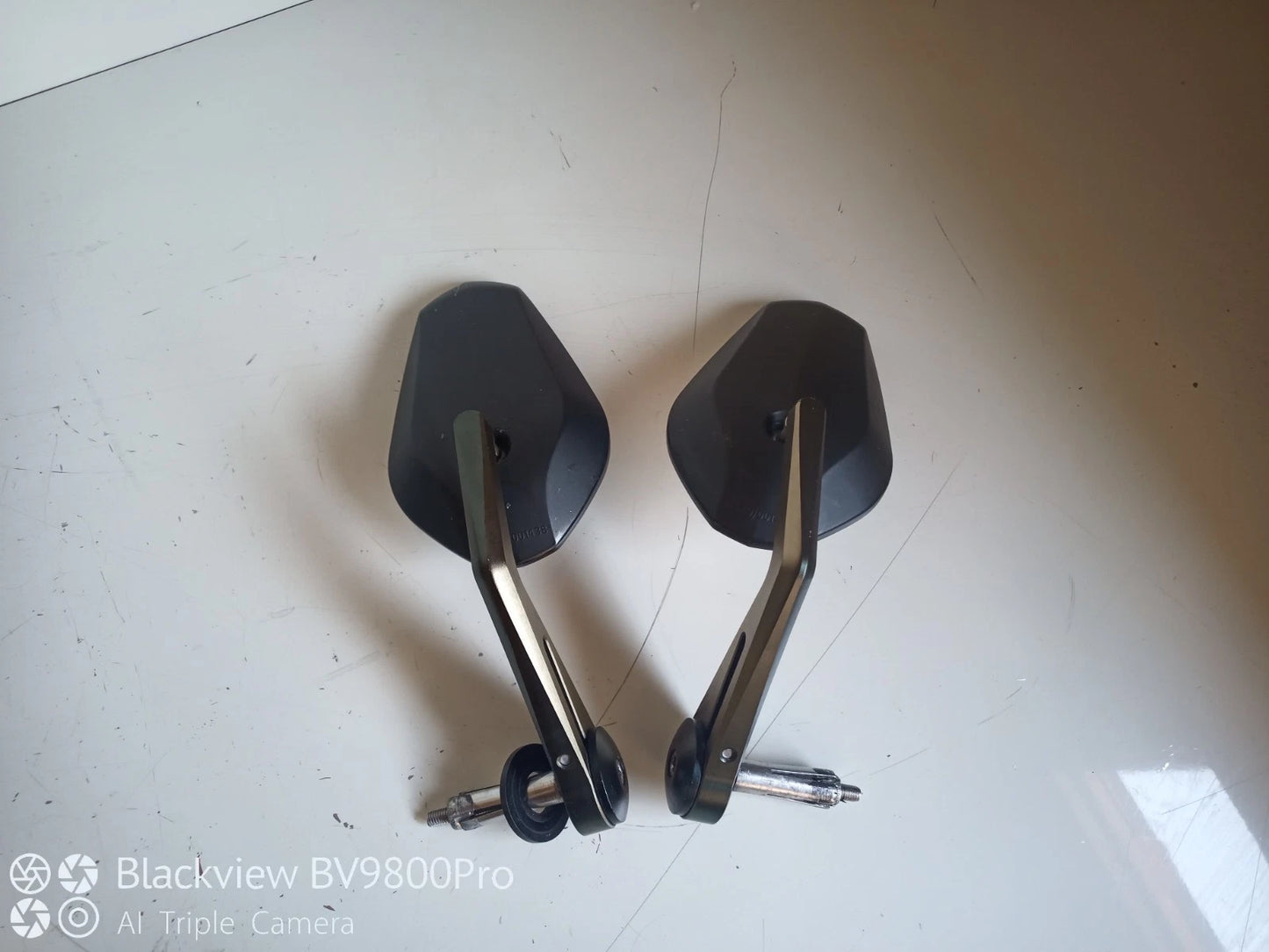 Ensemble rétroviseurs HONDA HORNET 600 de 2003