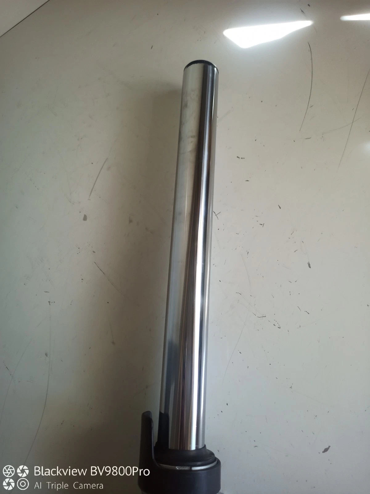 Tube de fourche gauche HONDA HORNET 600 de 2003