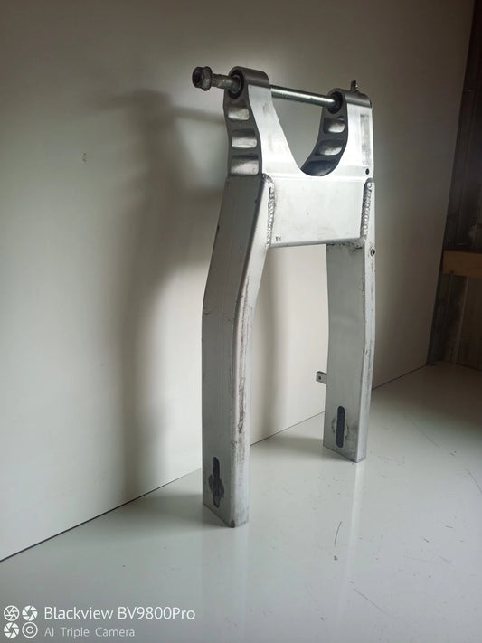 Bras oscillant HONDA HORNET 600 de 2003