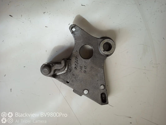 Support étrier de frein arrière HONDA HORNET 600 de 2003