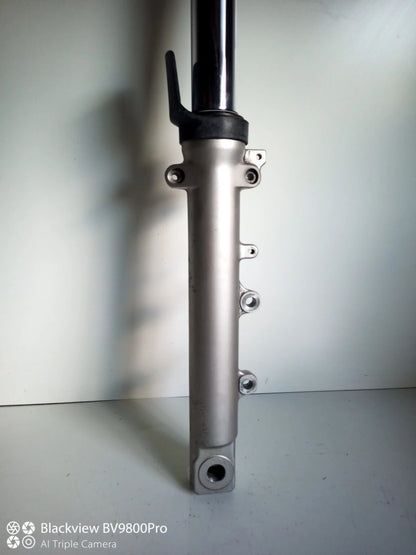 Tube de fourche gauche SUZUKI BANDIT 1200 de 2002