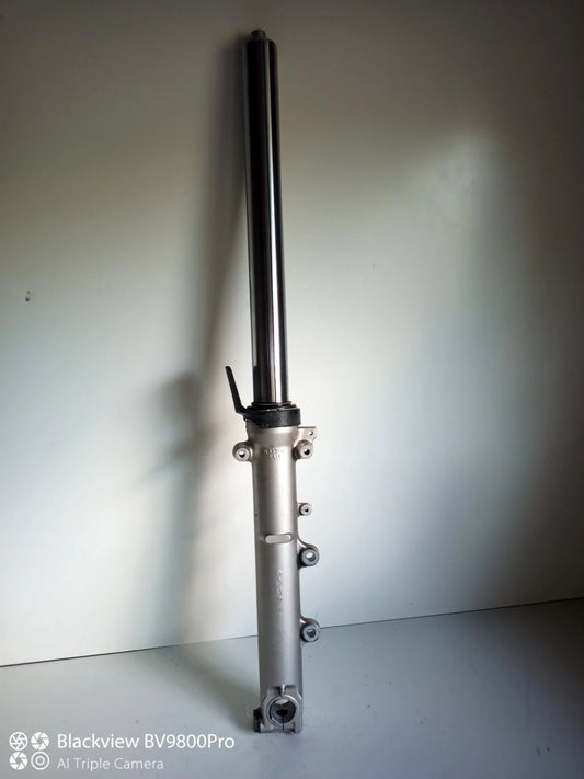 Tube de fourche droit SUZUKI BANDIT 1200 de 2002