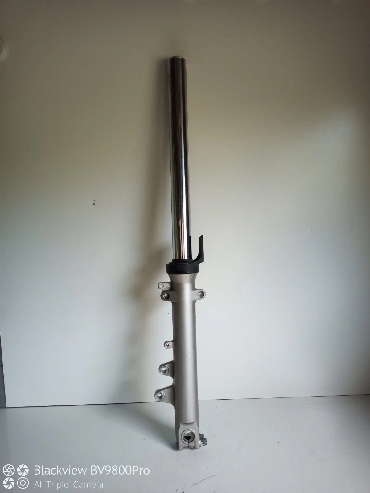 Tube de fourche droit SUZUKI BANDIT 600 S de 2001