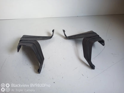 Support fixation carénage avant SUZUKI BANDIT 600 S de 2001