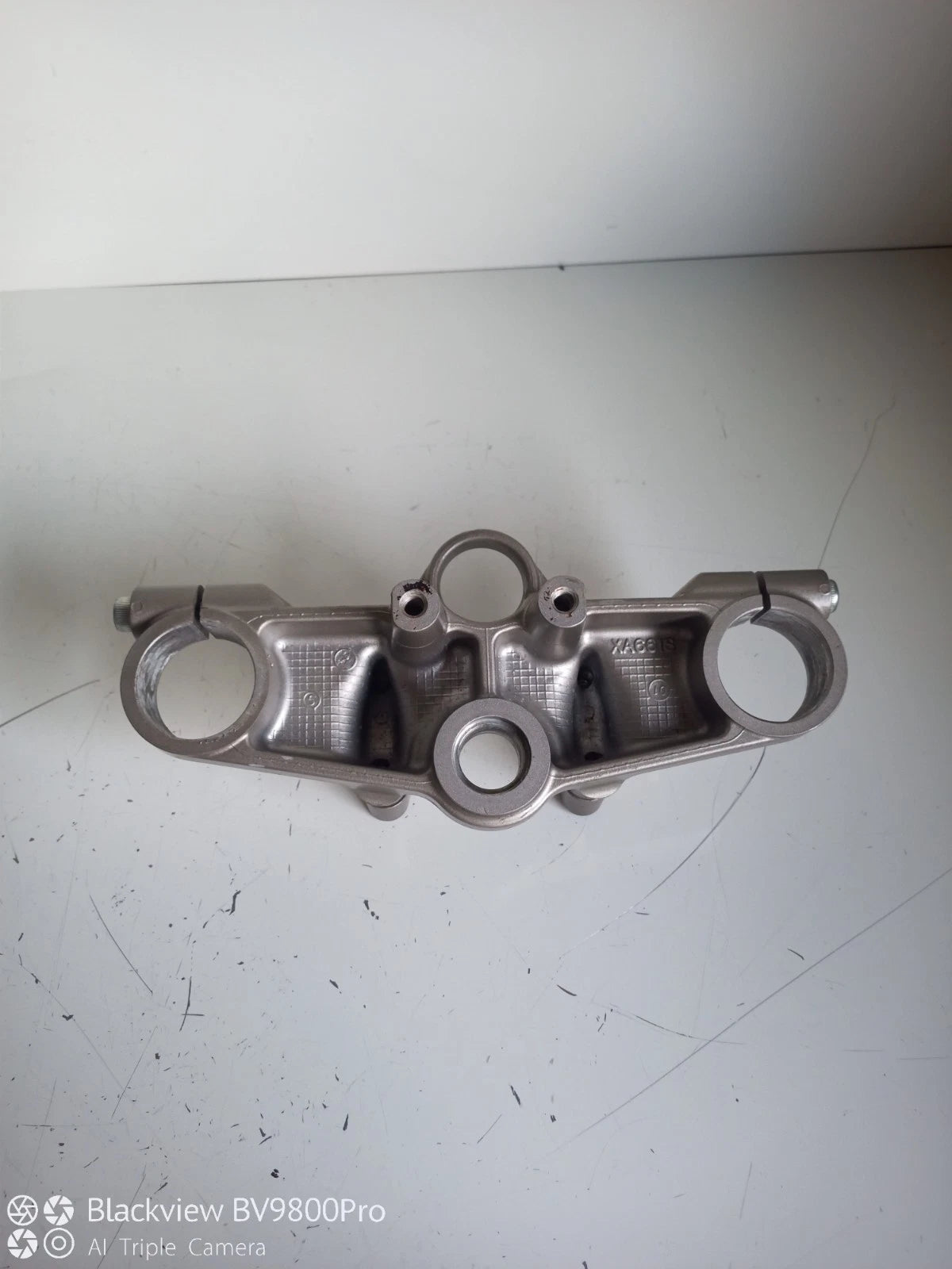 Té de fourche supérieur SUZUKI BANDIT 600 S de 2001