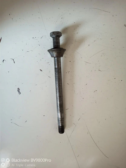 Axe de roue avant YAMAHA 50 DT de 1996