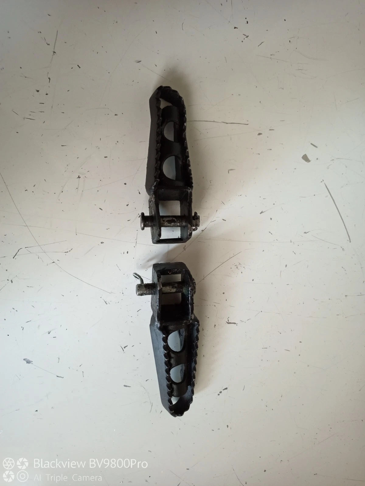 Ensemble repose pieds YAMAHA 50 DT de 1996