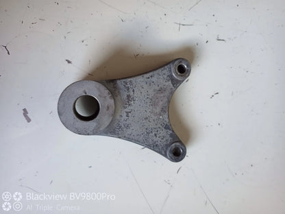 Support étrier de frein arrière SUZUKI BANDIT 1200 de 2002
