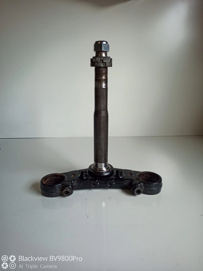 Té de fourche inférieur YAMAHA FZS FAZER 600 de 1999