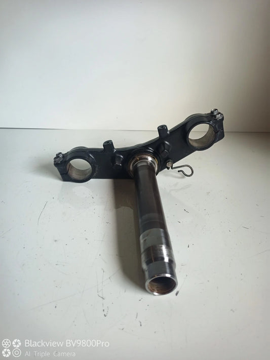 Té de fourche inférieur KAWASAKI Z750 de 2004