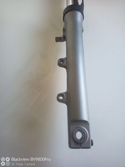 Tube de fourche droit YAMAHA TDM 850 de 1997
