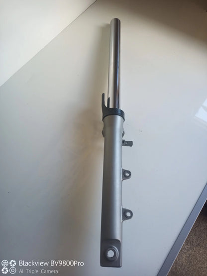 Tube de fourche gauche YAMAHA TDM 850 de 1997