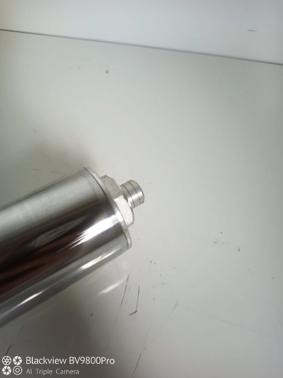 Tube de fourche gauche SUZUKI SV650N de 2007