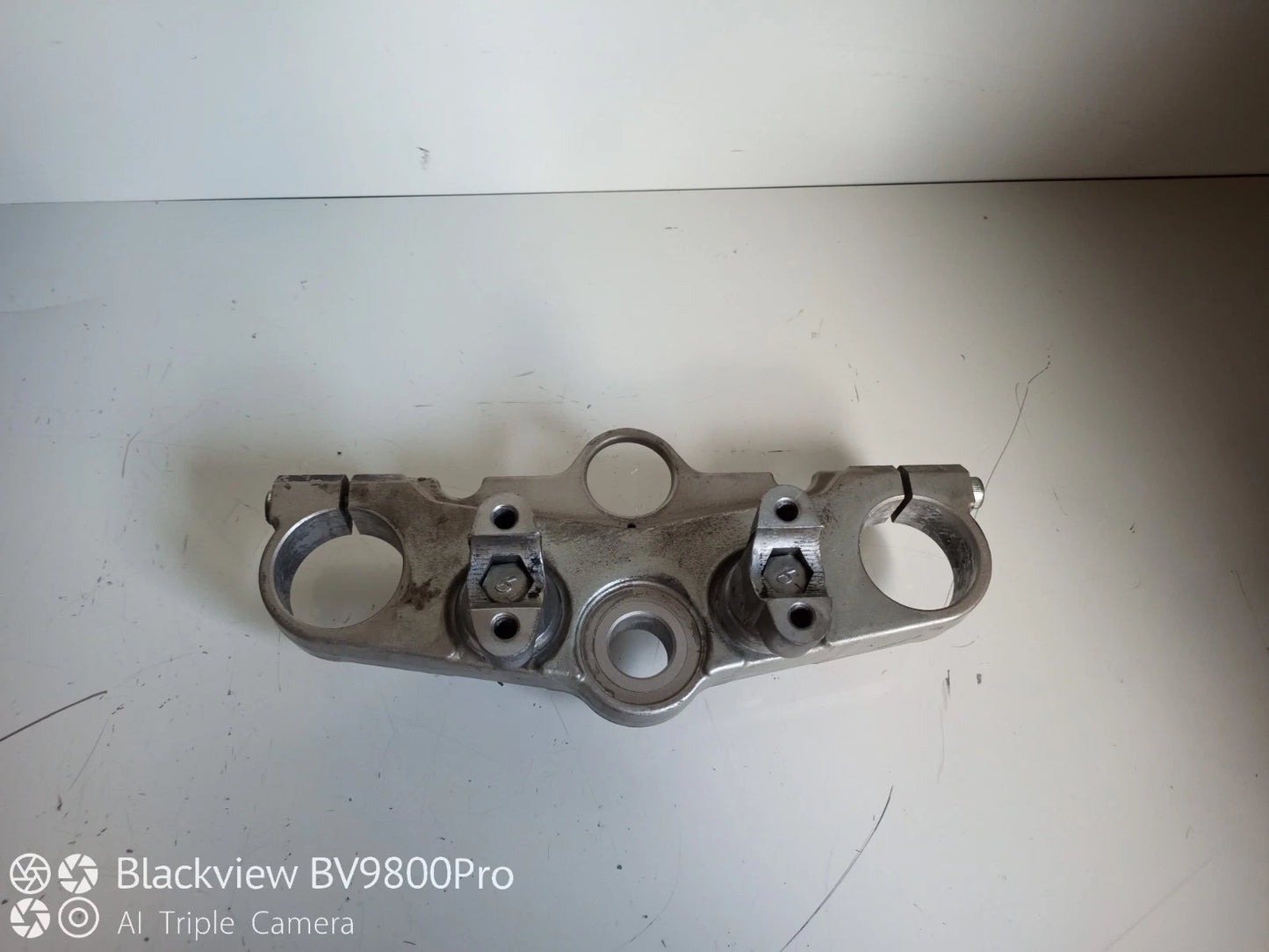 Té de fourche supérieur SUZUKI BANDIT 1200 de 2002