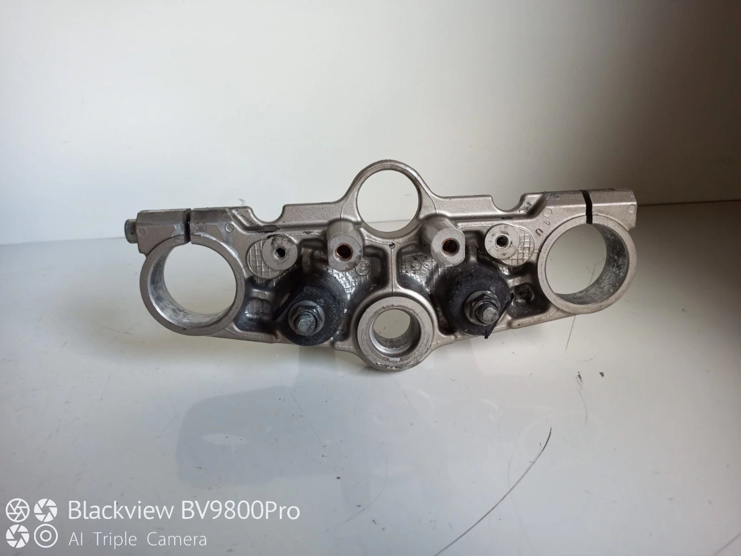 Té de fourche supérieur SUZUKI BANDIT 1200 de 2002