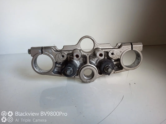Té de fourche supérieur SUZUKI BANDIT 1200 de 2002